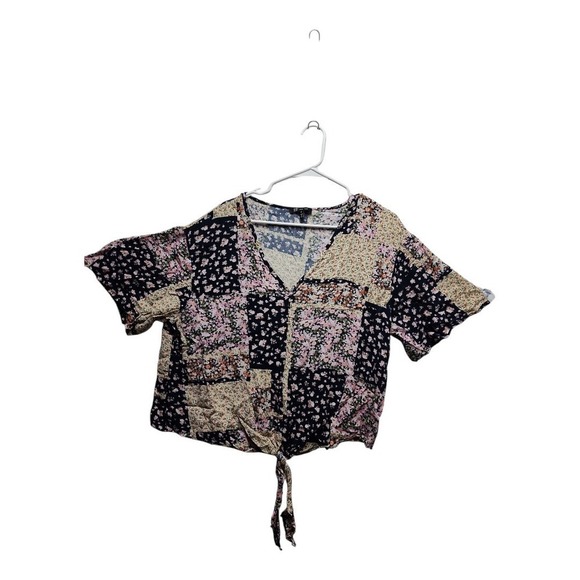 1010 Ten Ten Navy Blue &‎ Pink Floral Tie Front Crop Top - Size 1X - Bell Sleeve - Picture 1 of 6
